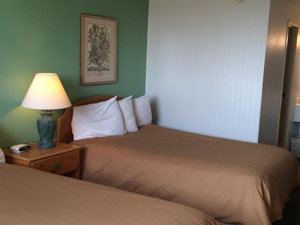 Carol Hotel オマハ 部屋 写真