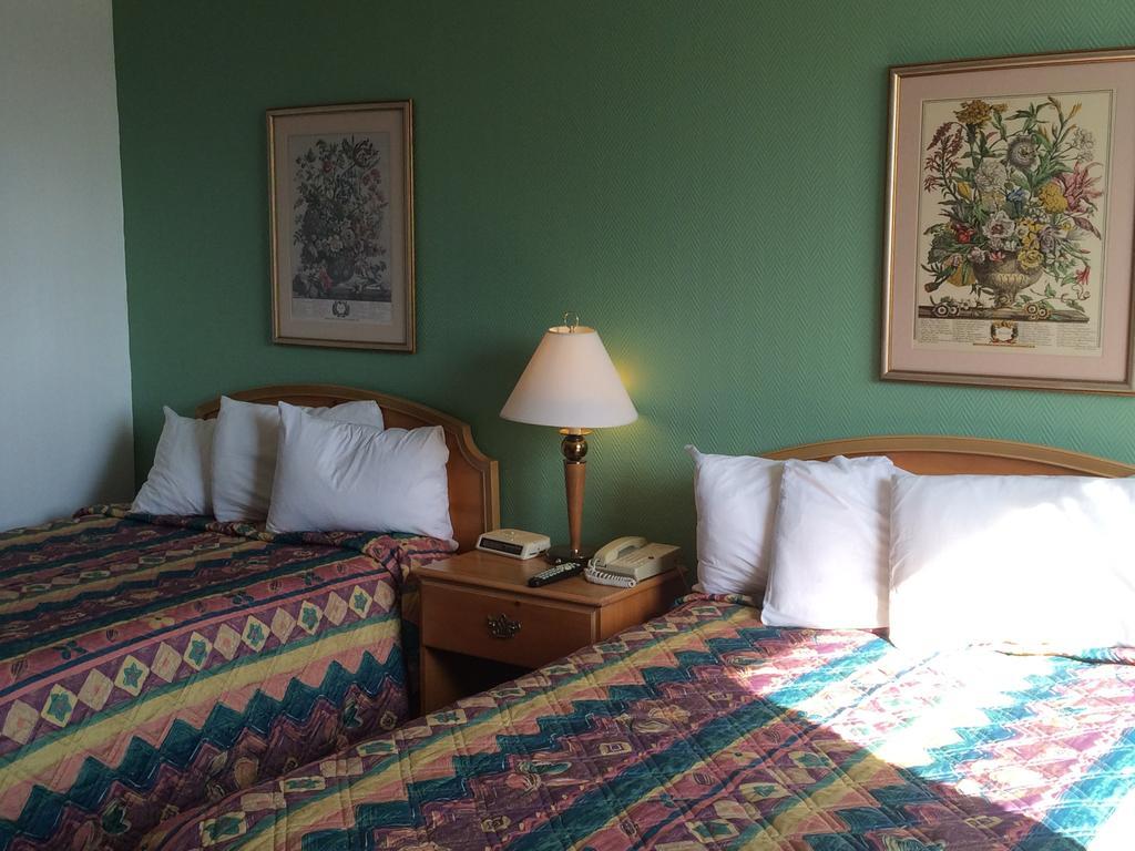 Carol Hotel オマハ エクステリア 写真