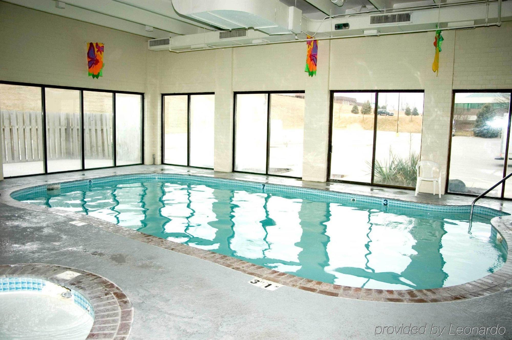 Carol Hotel オマハ 設備 写真